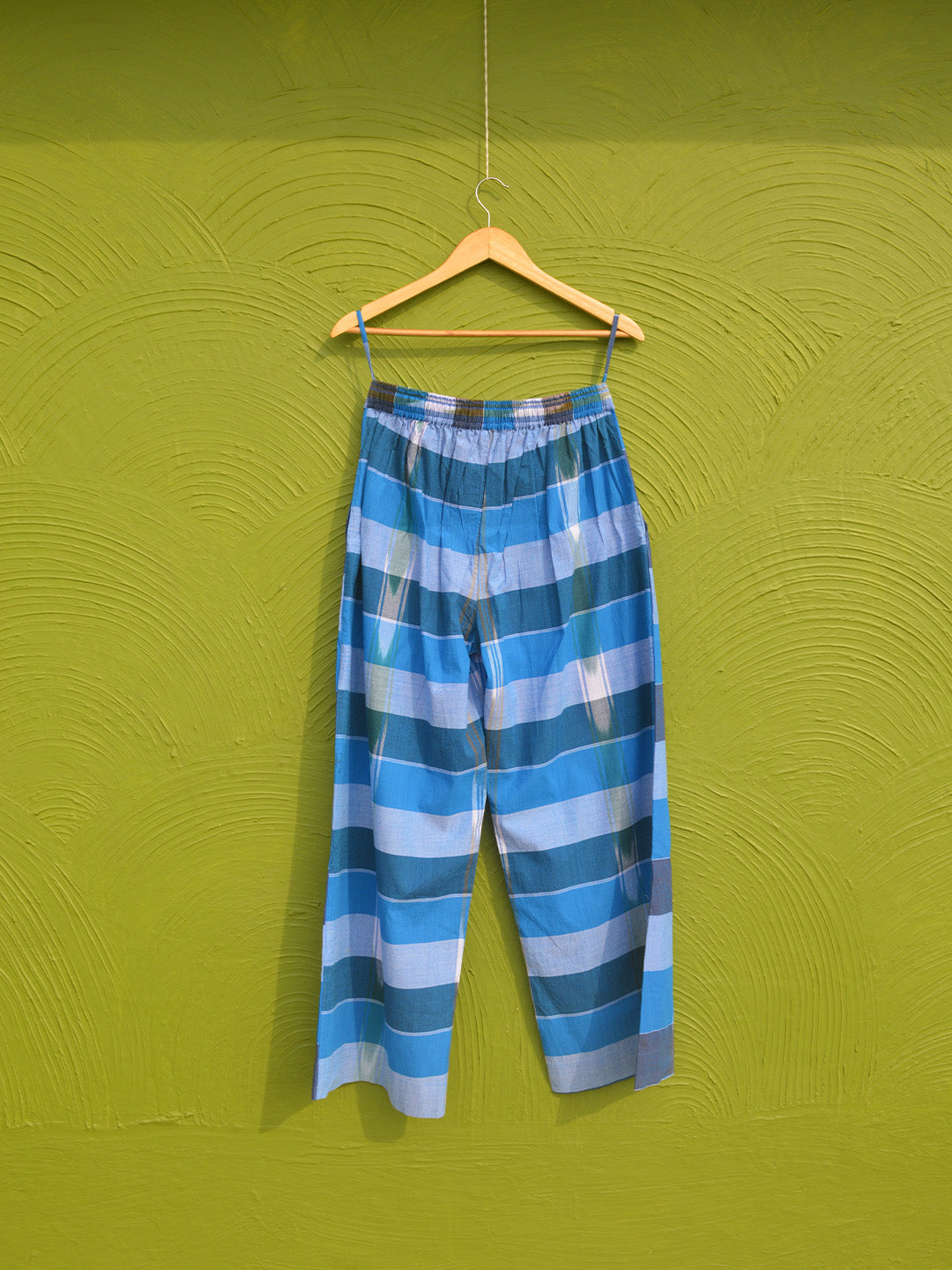Lungi pant
